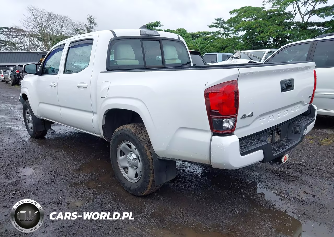 2018 Toyota Tacoma Sr V6 VIN:3TMCZ5AN9JM127208 - 3
