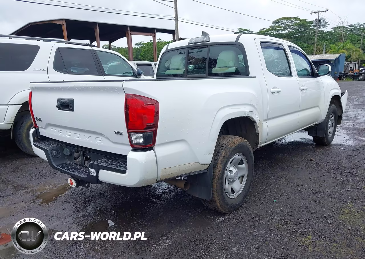 2018 Toyota Tacoma Sr V6 VIN:3TMCZ5AN9JM127208 - 4