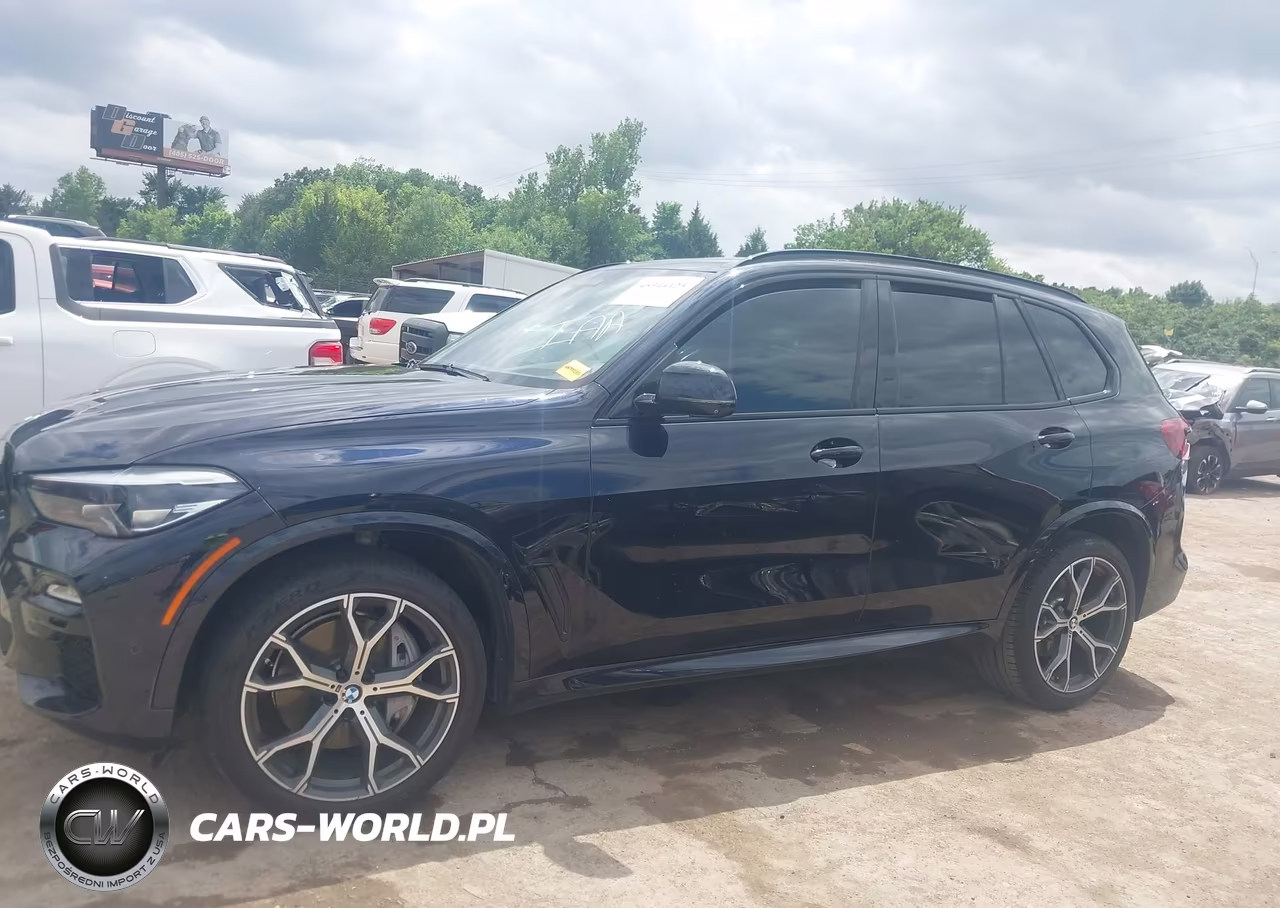 2019 BMW X5 xDrive50I VIN:5UXJU2C5XKLN65111 - 14