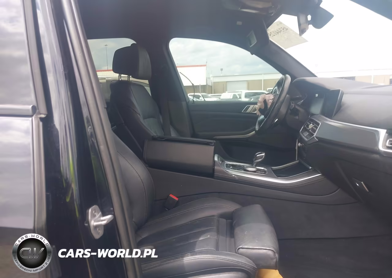 2019 BMW X5 xDrive50I VIN:5UXJU2C5XKLN65111 - 5