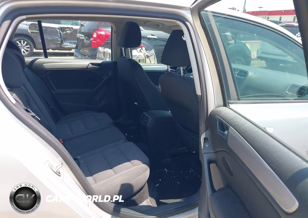 2014 Volkswagen Golf 2.5L VIN:WVWDB7AJ8EW005916 - 8