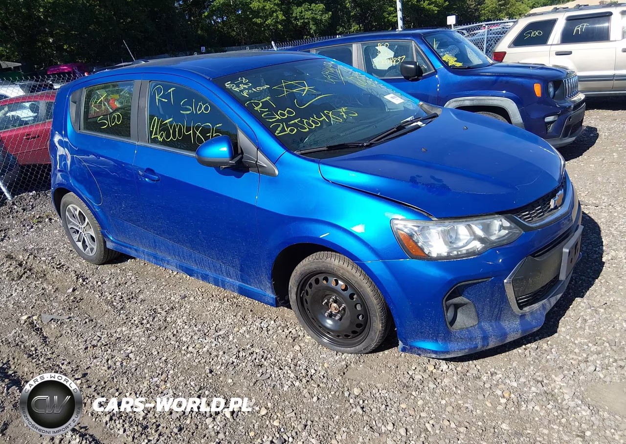 2017 Chevrolet Sonic Lt Auto – zdjęcie 1 z 11