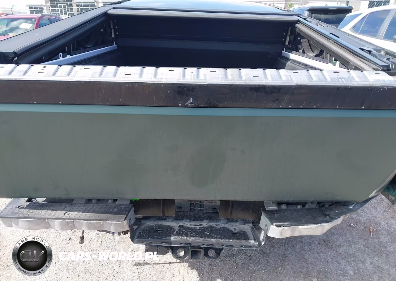 2025 Tesla Cybertruck All-Wheel Drive VIN:7G2CEHED0SA081332 - 15