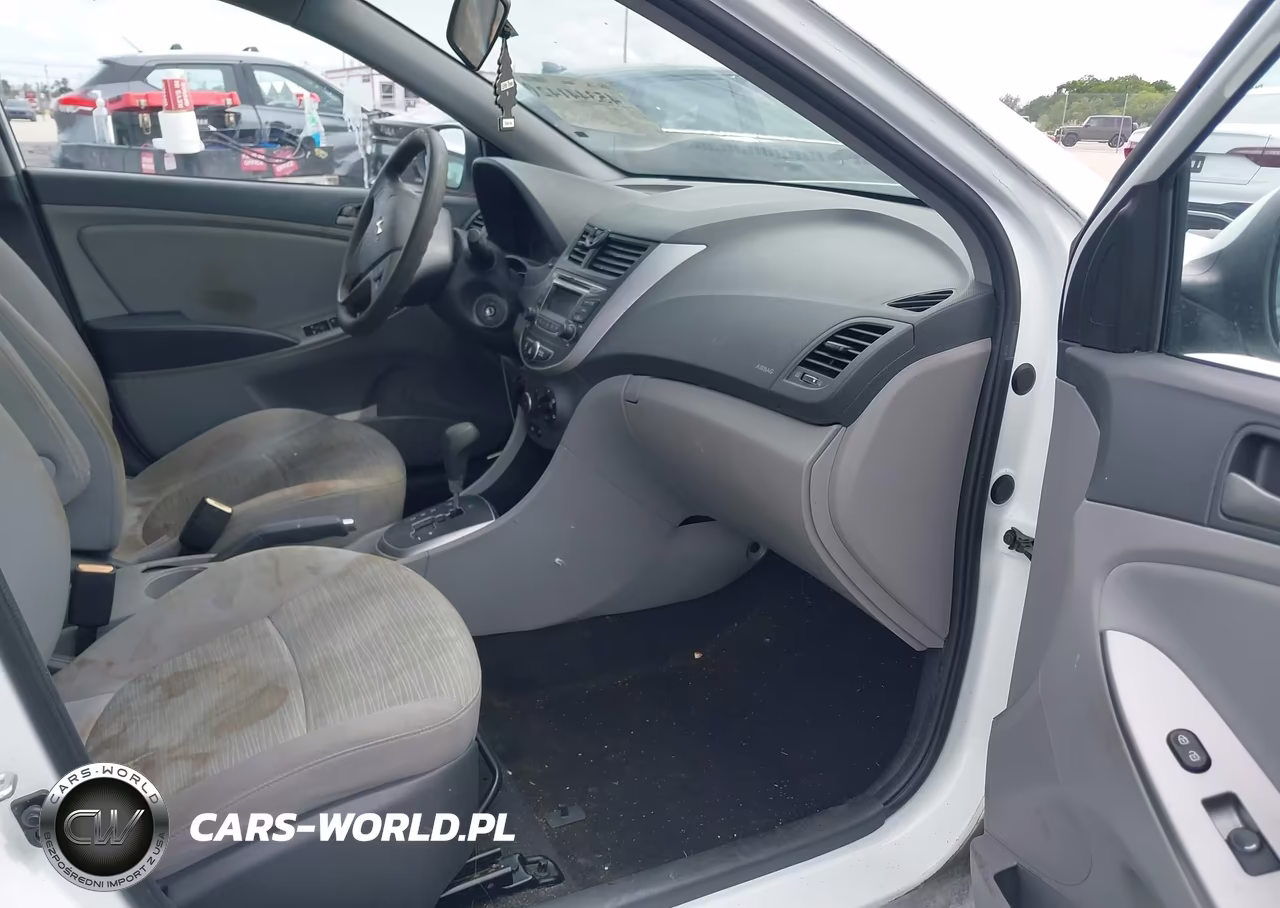 2016 Hyundai Accent Se VIN:KMHCT5AE7GU248224 - 5