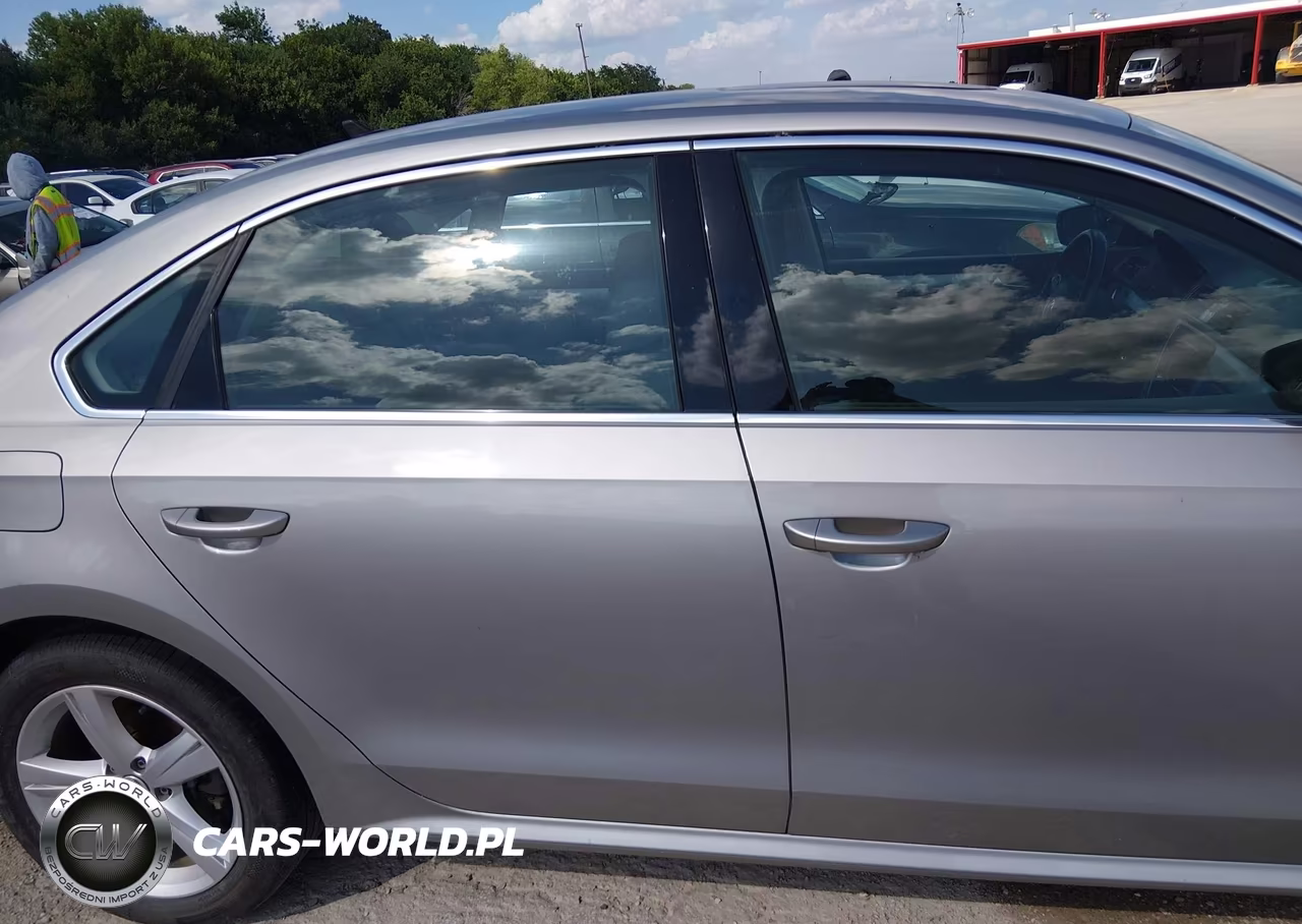 2013 Volkswagen Passat 2.0L Tdi Se VIN:1VWBN7A32DC088109 - 13
