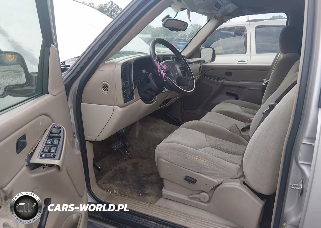 2006 Chevrolet Tahoe Ls VIN:1GNEC13V06J105934 - 5