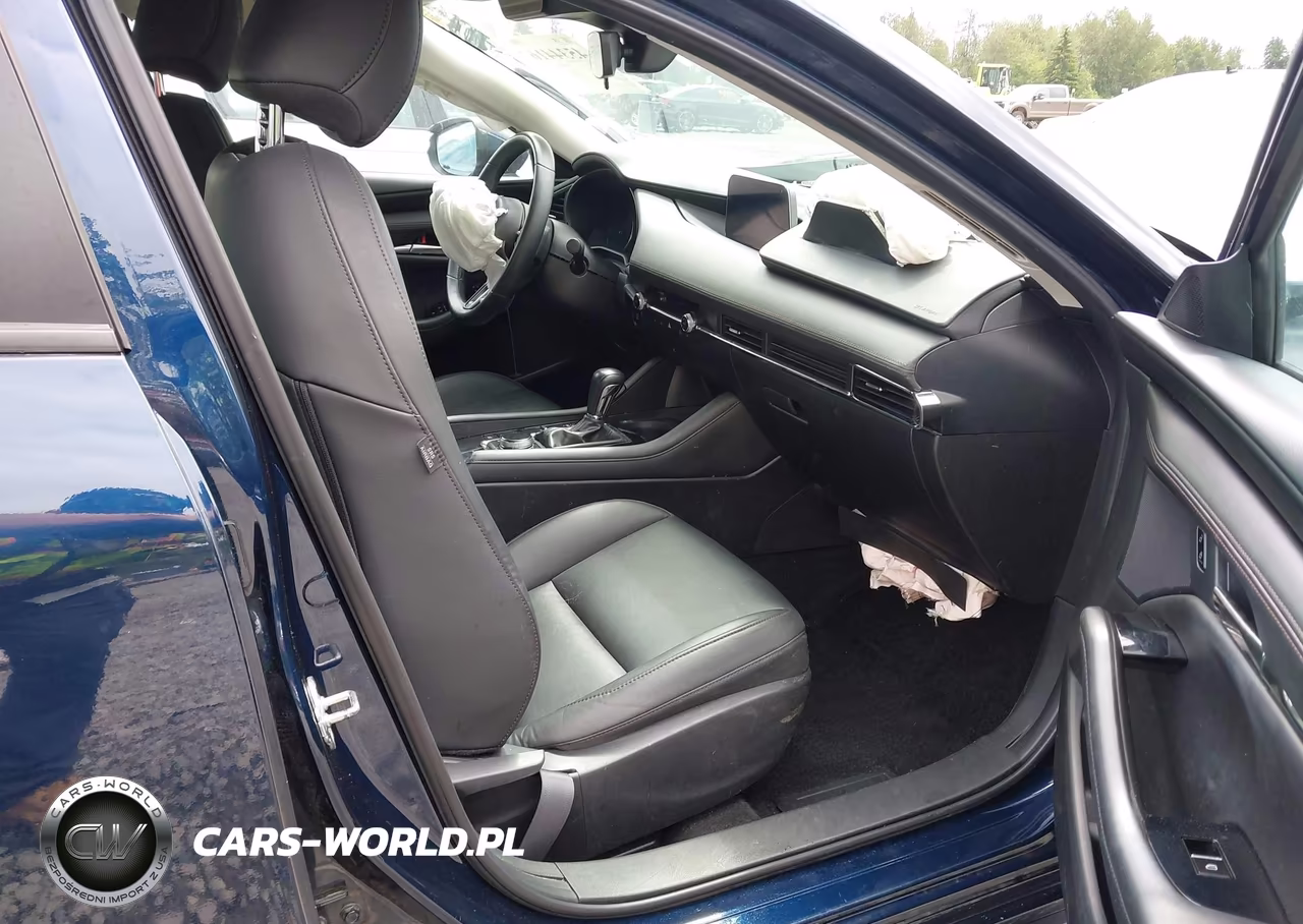 2021 Mazda Mazda3 Preferred VIN:3MZBPBCM8MM208867 - 18