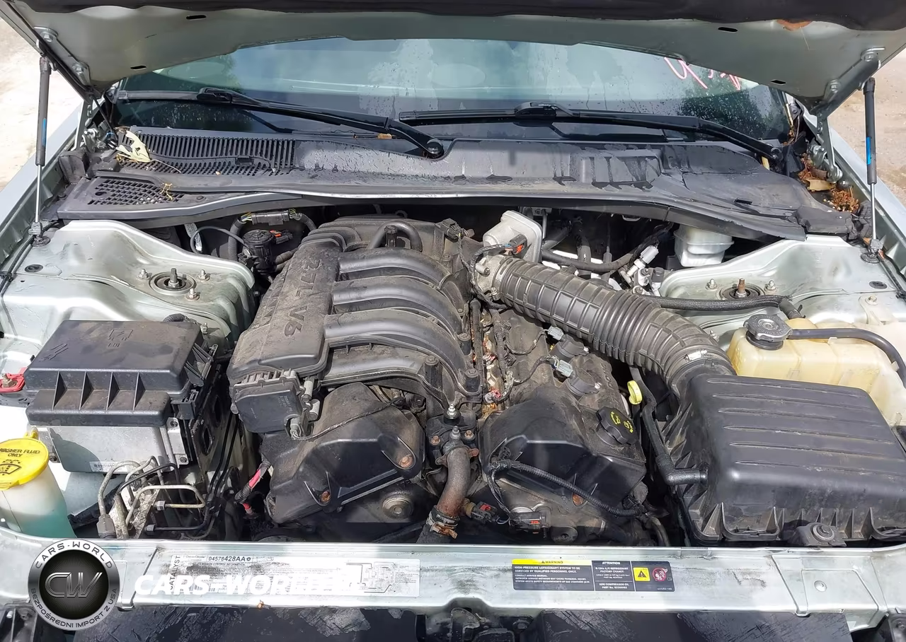 2006 Chrysler 300 VIN:2C3KA43R26H217792 - 10