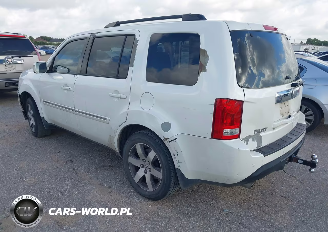 2013 Honda Pilot Touring VIN:5FNYF3H99DB026383 - 3