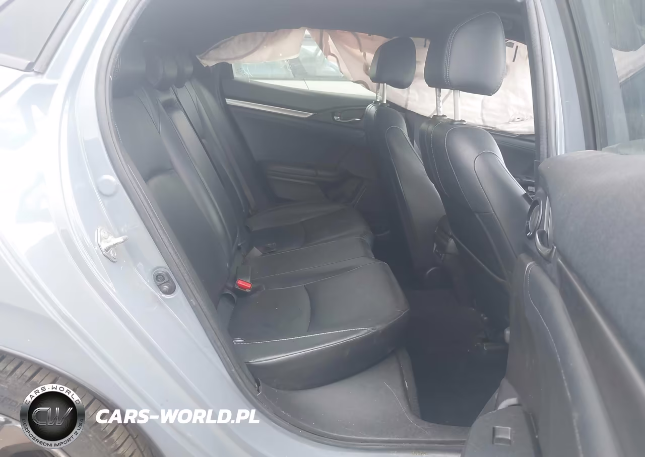 2019 Honda Civic Sport Touring VIN:SHHFK7H98KU423573 - 8