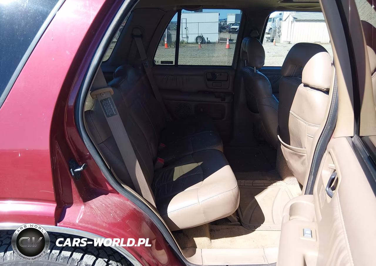 1997 Chevrolet Blazer Lt VIN:1GNDT13W6V2254443 - 8