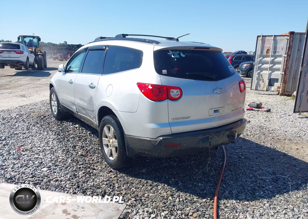 2010 Chevrolet Traverse Lt VIN:1GNLRFED4AS104229 - 3