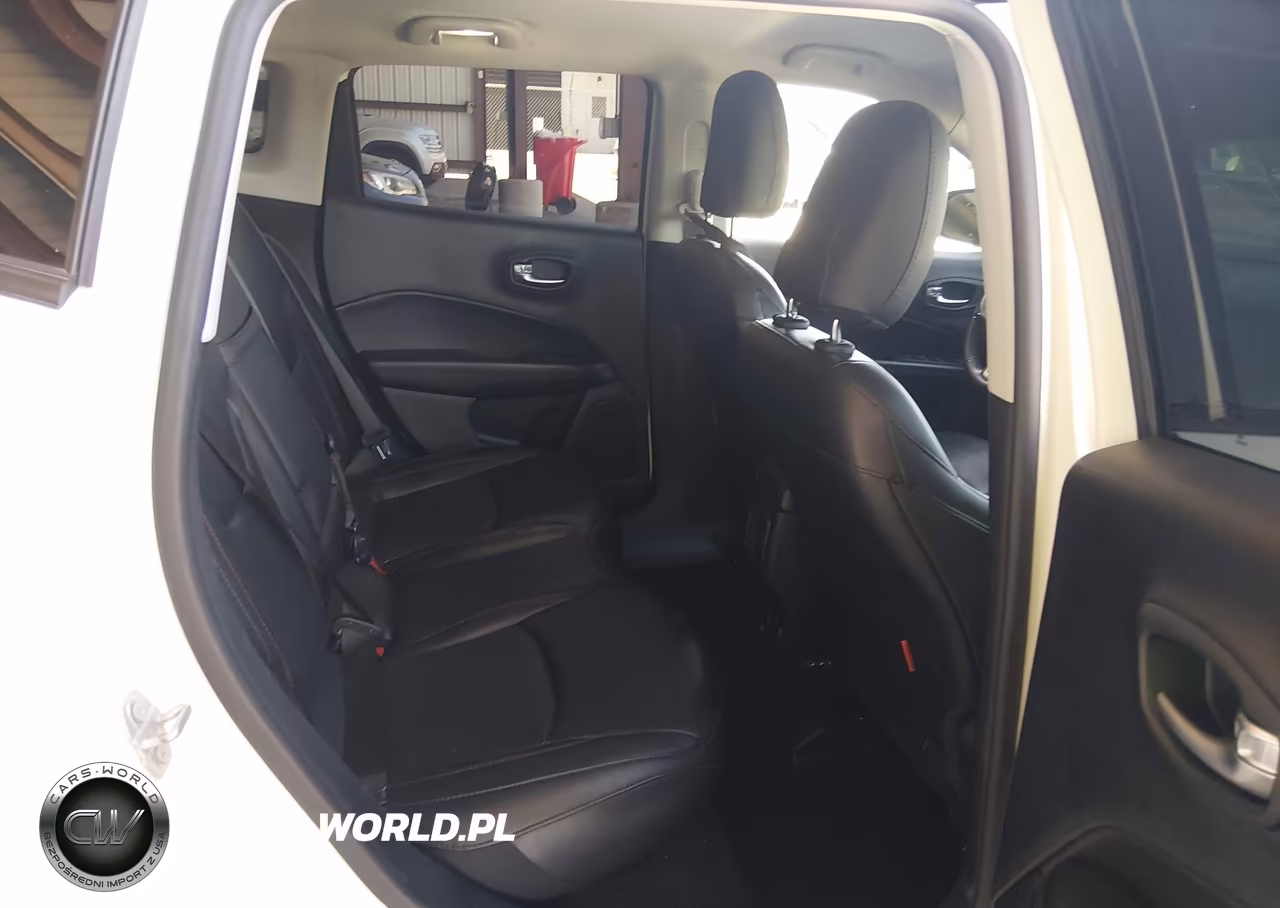 2019 Jeep Compass Trailhawk 4X4 VIN:3C4NJDDB3KT651098 - 8