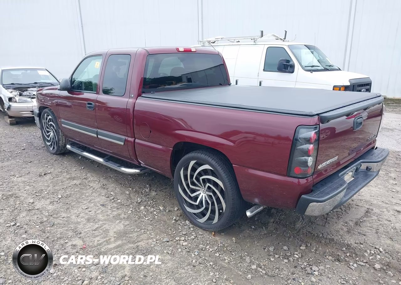 2003 Chevrolet Silverado 1500 Ls VIN:2GCEC19V031294882 - 3