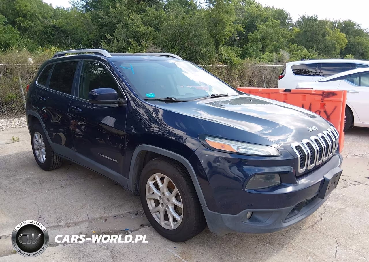 2015 Jeep Cherokee Latitude – zdjęcie 1 z 16