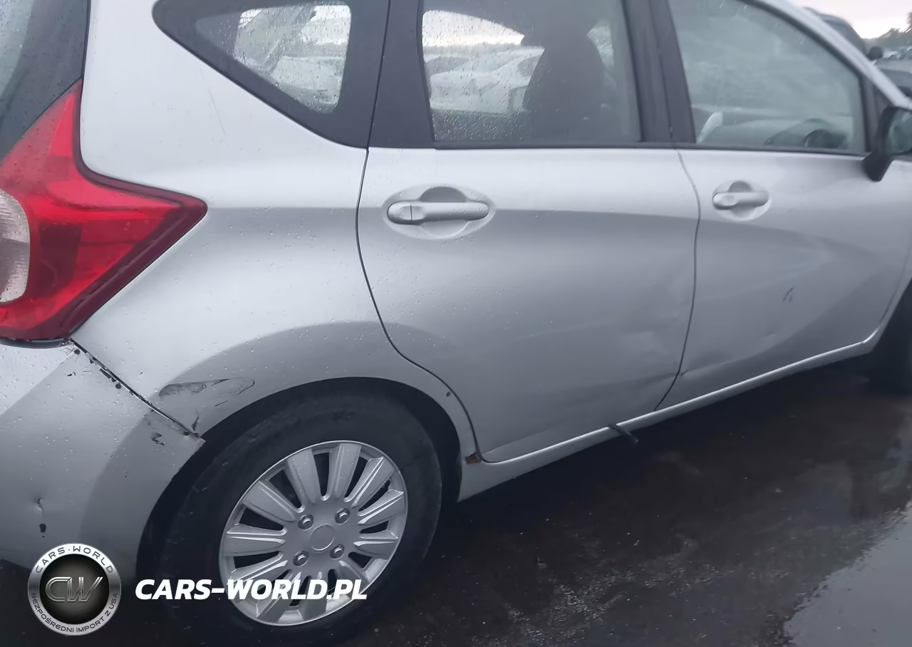 2016 Nissan Versa Note S (Sr)-S Plus-Sl-Sr-Sv VIN:3N1CE2CP5GL384117 - 6