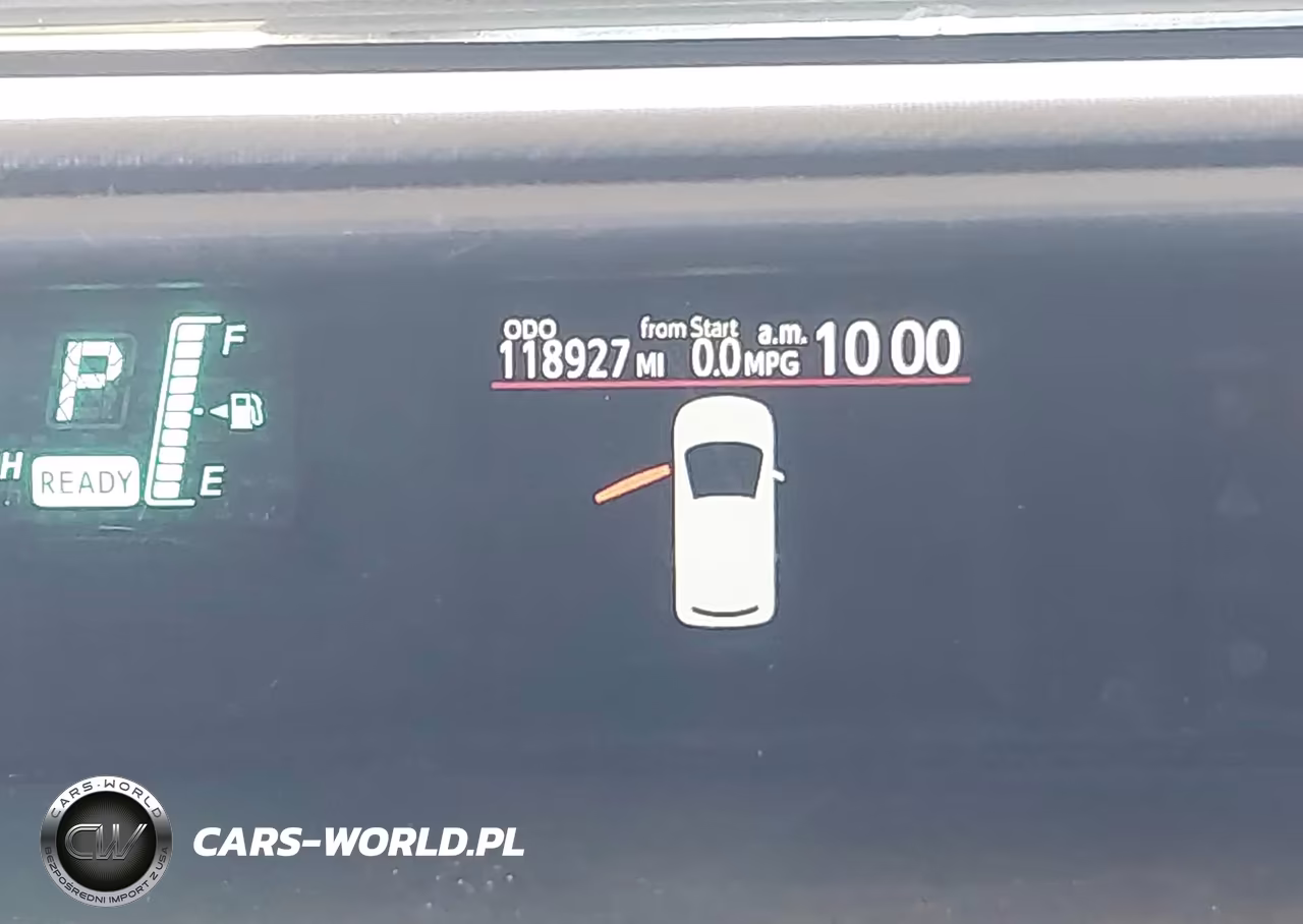 2013 Toyota Prius C Two VIN:JTDKDTB30D1546092 - 15