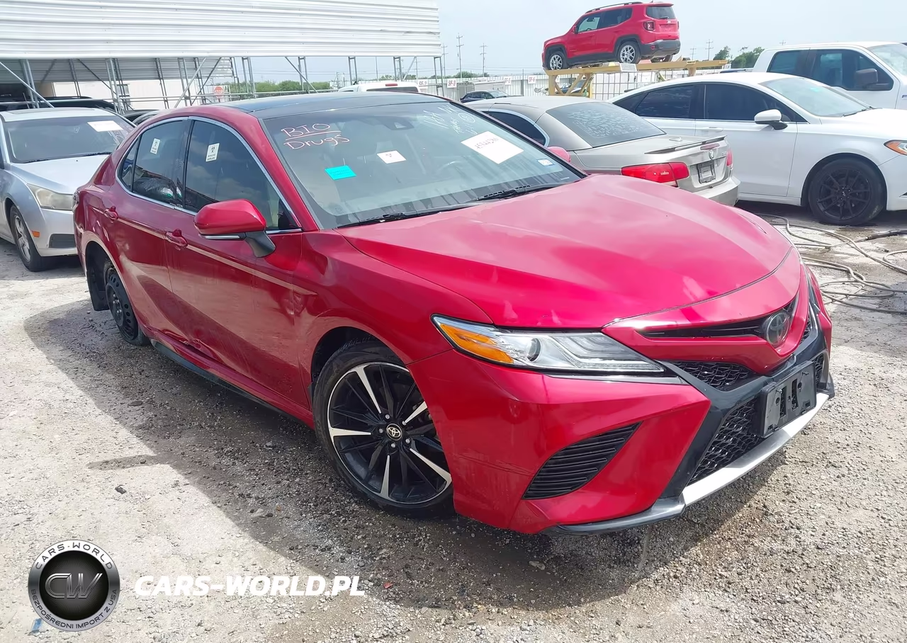2020 Toyota Camry Xse – zdjęcie 1 z 18