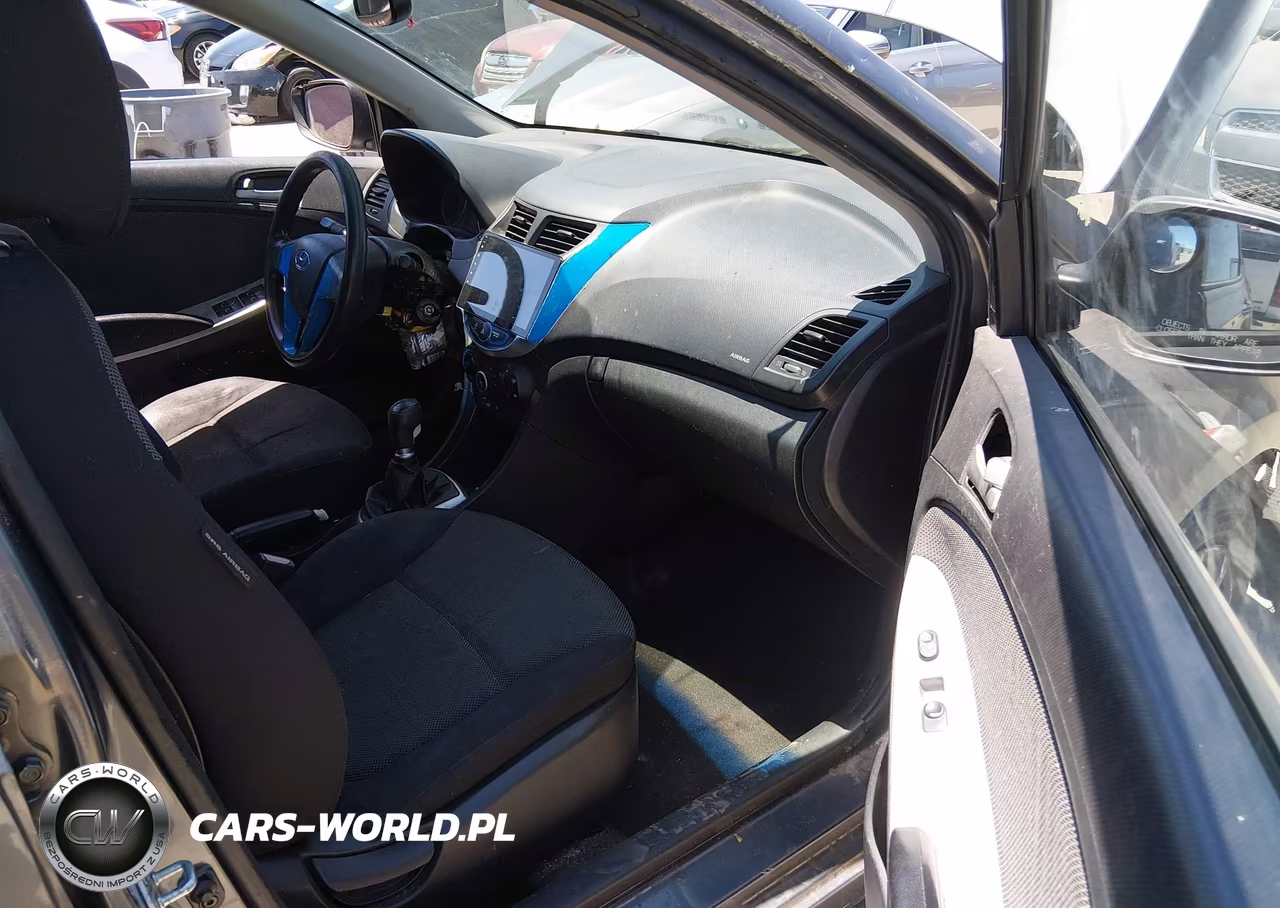 2013 Hyundai Accent Gs VIN:KMHCT5AE8DU066060 - 5
