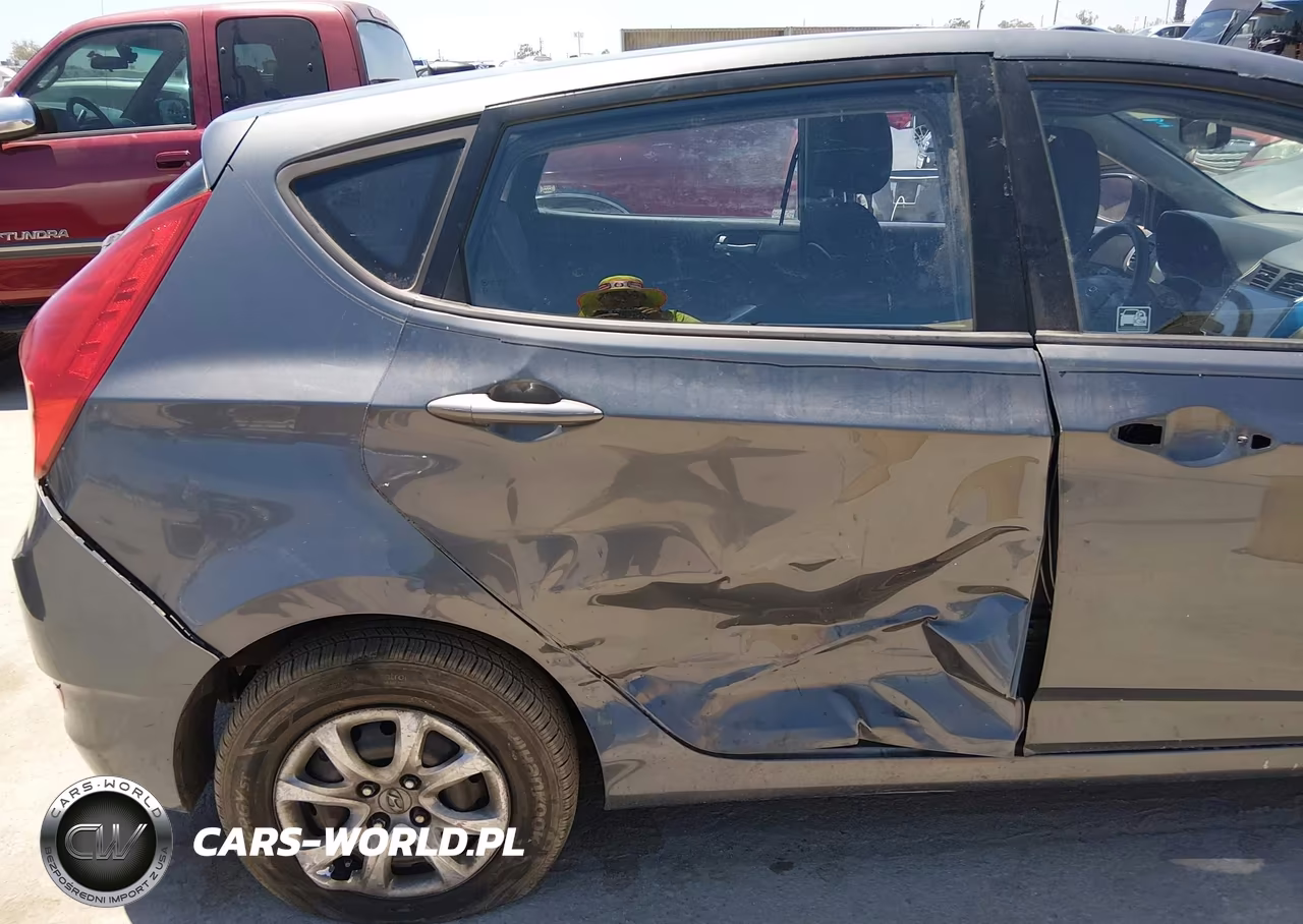 2013 Hyundai Accent Gs VIN:KMHCT5AE8DU066060 - 6