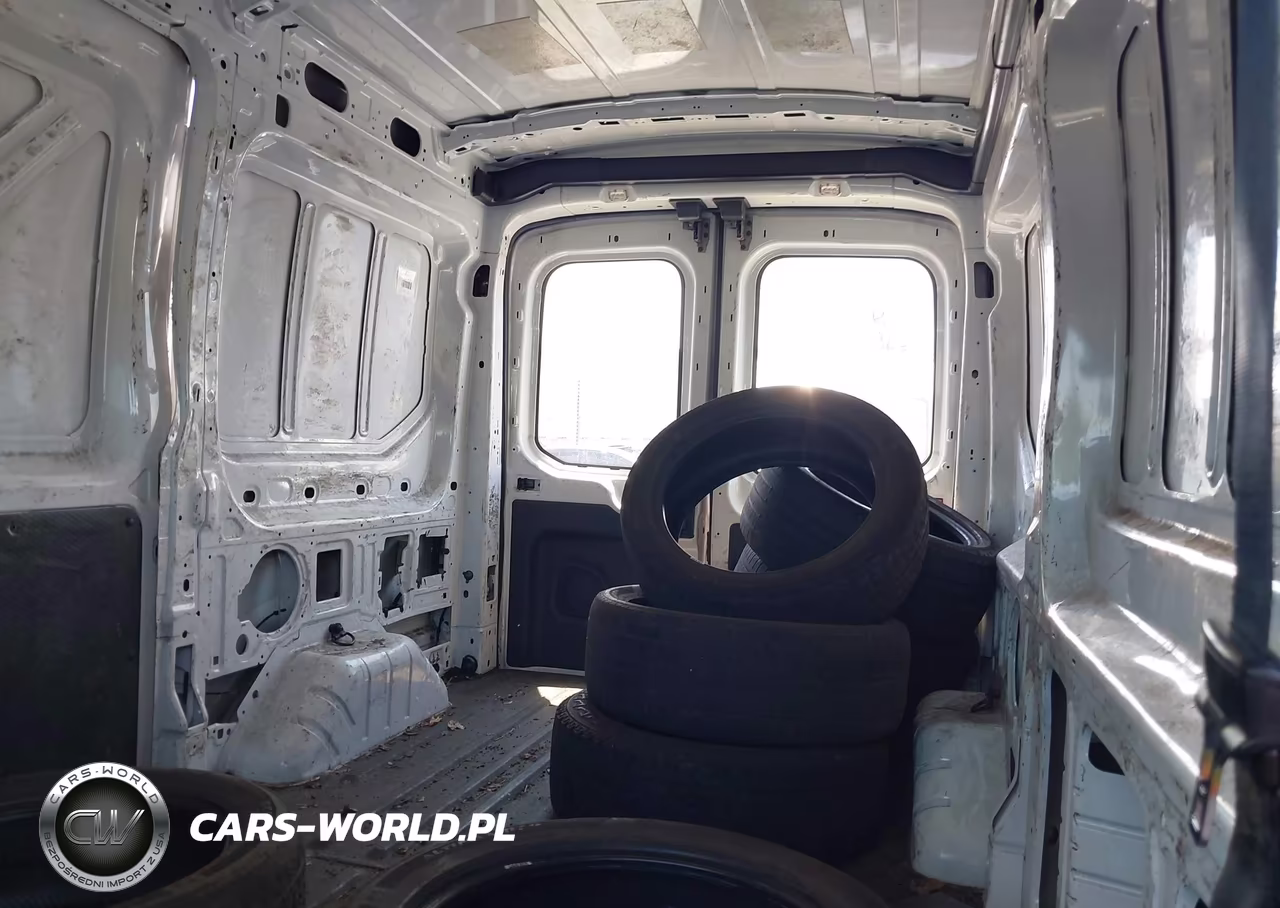 2018 Ford Transit-250 VIN:1FTYR1CM6JKA02354 - 8