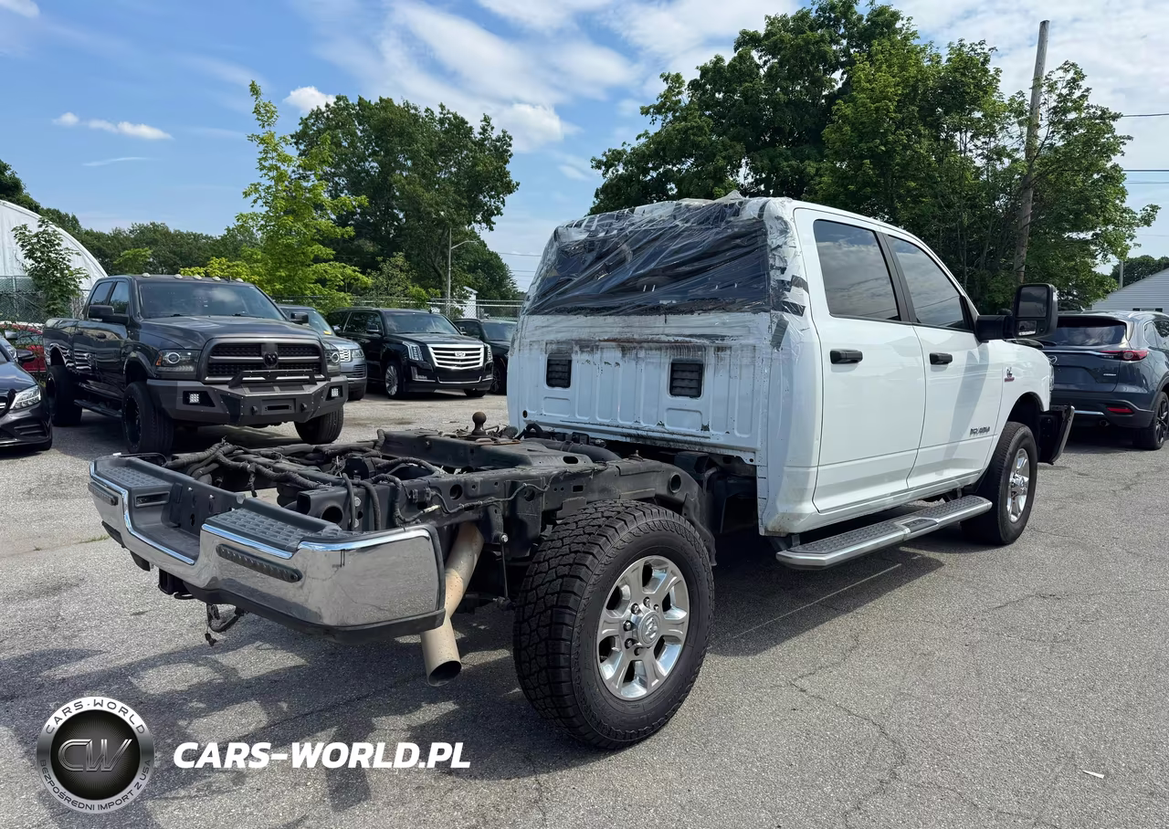 2024 Ram 2500 Big Horn VIN:3C6UR5DL3RG153674 - 4