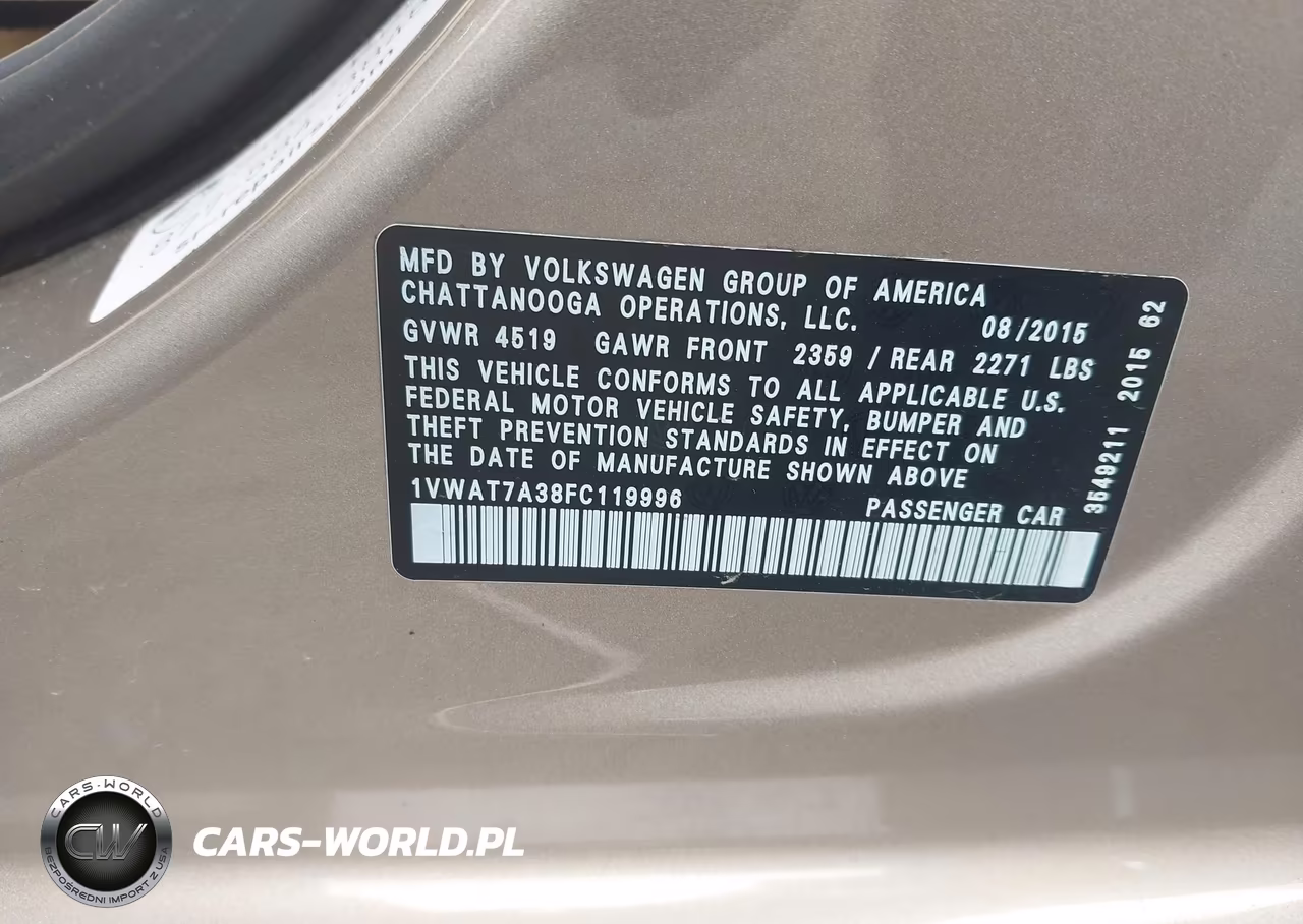 2015 Volkswagen Passat 1.8T Limited Edition VIN:1VWAT7A38FC119996 - 9