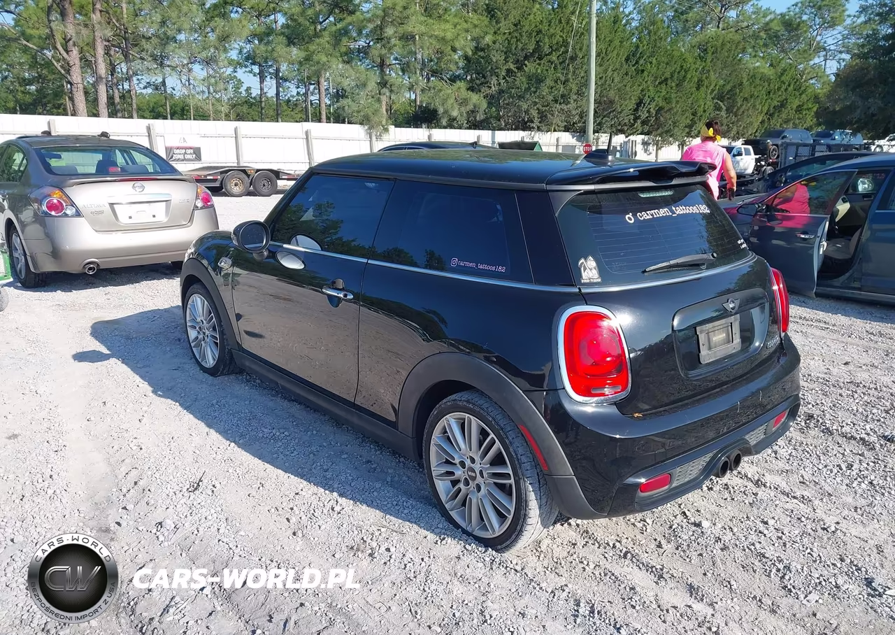 2015 Mini Hardtop Cooper S VIN:WMWXP7C55F2A58371 - 3
