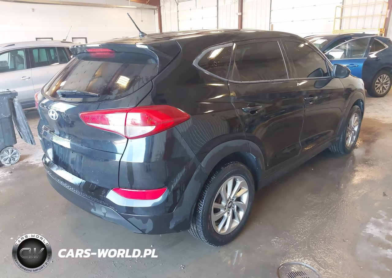 2018 Hyundai Tucson Se VIN:KM8J23A46JU659899 - 4