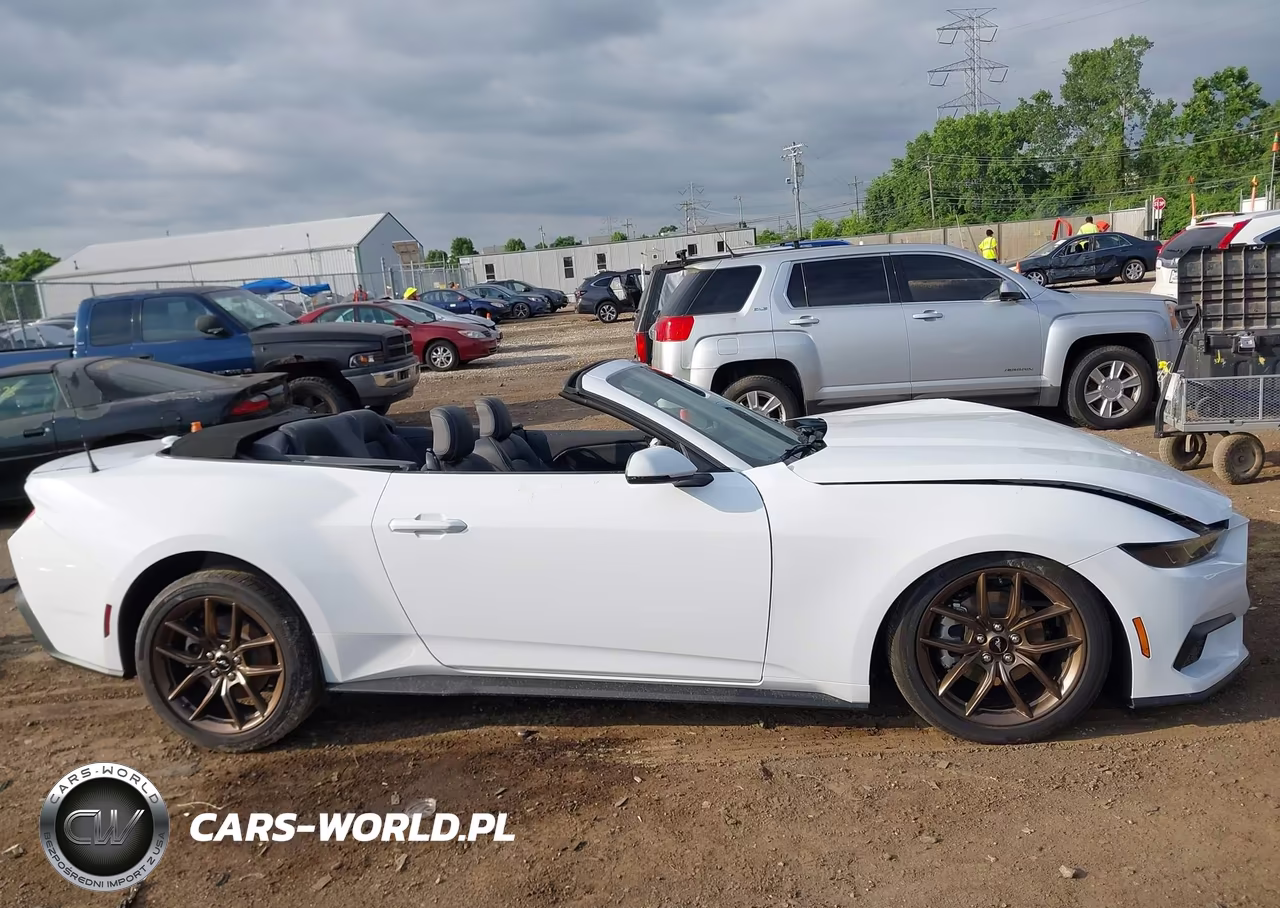 2026 Ford Mustang Ecoboost Premium VIN:1FAGP8UH2T5103765 - 14