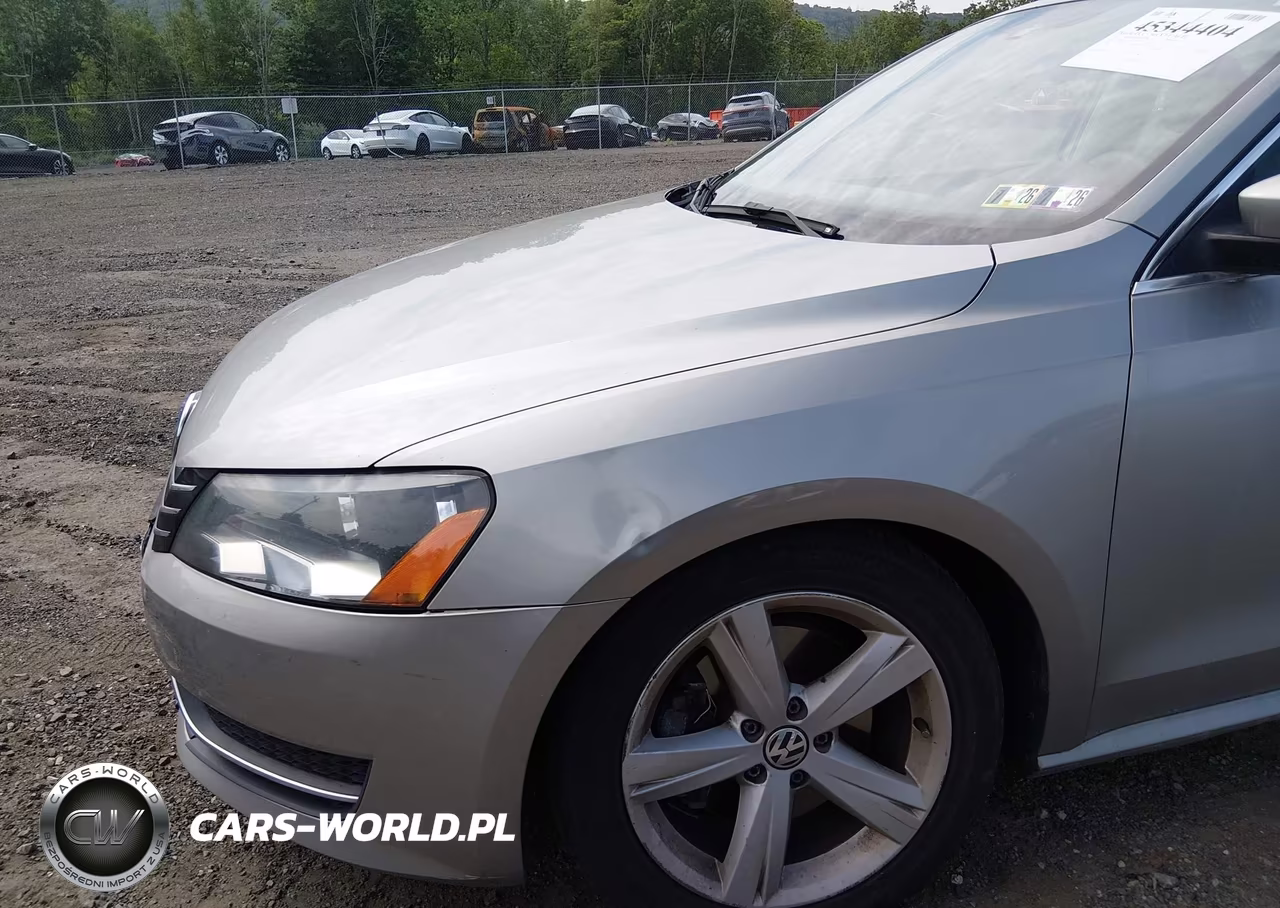 2013 Volkswagen Passat 2.5L Se VIN:1VWBP7A31DC050302 - 13