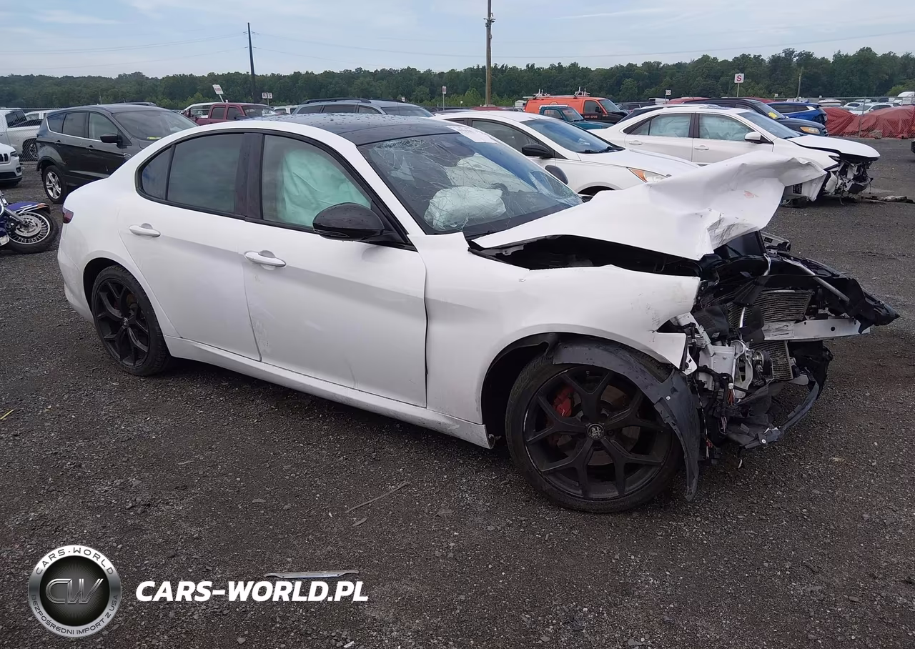 2020 Alfa Romeo Giulia Ti Sport Awd