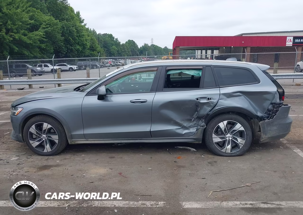 2020 Volvo V60 Cross Country T5 VIN:YV4102WK1L1036980 - 14