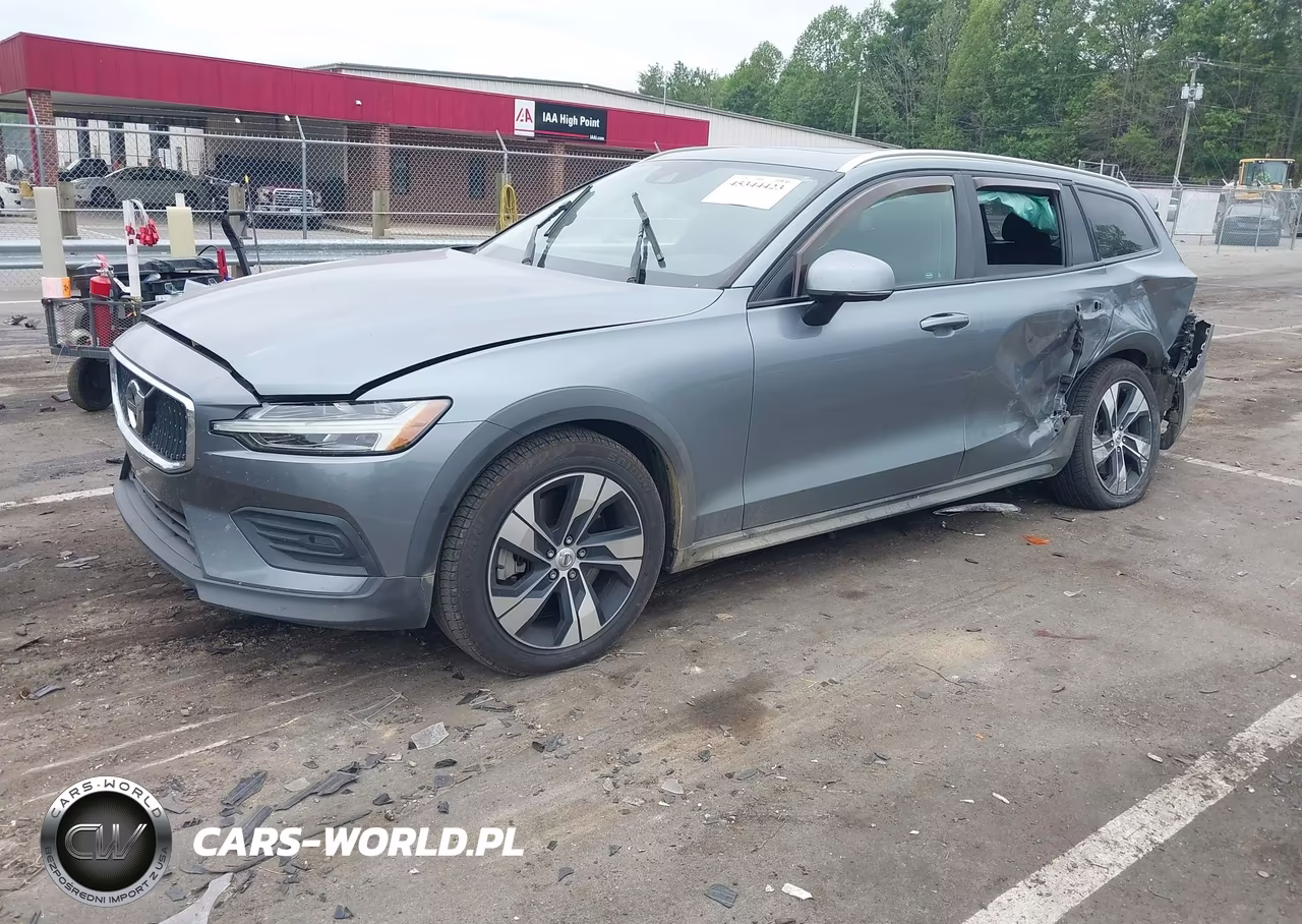 2020 Volvo V60 Cross Country T5 VIN:YV4102WK1L1036980 - 2