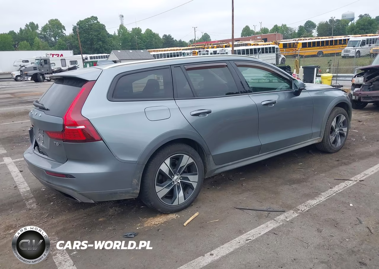 2020 Volvo V60 Cross Country T5 VIN:YV4102WK1L1036980 - 4