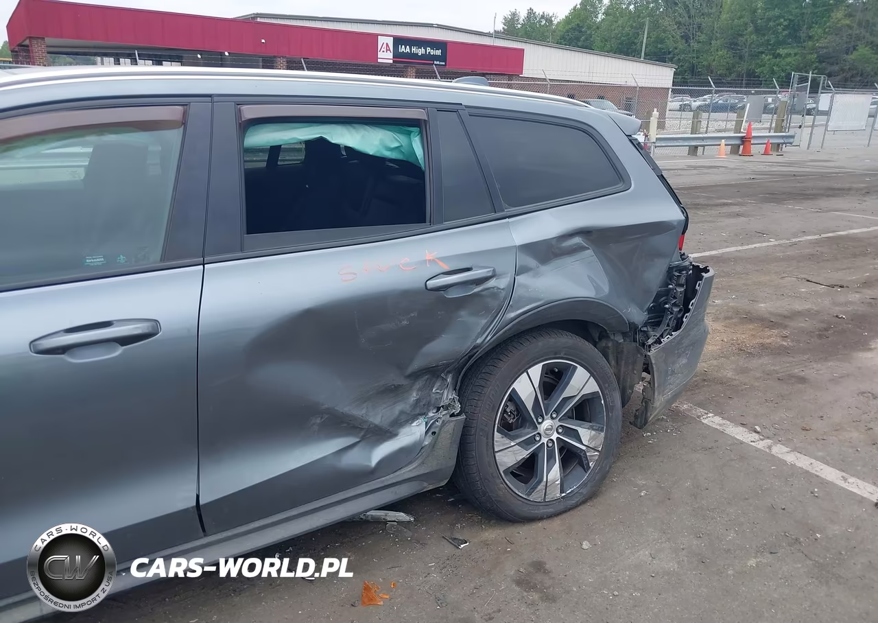 2020 Volvo V60 Cross Country T5 VIN:YV4102WK1L1036980 - 6