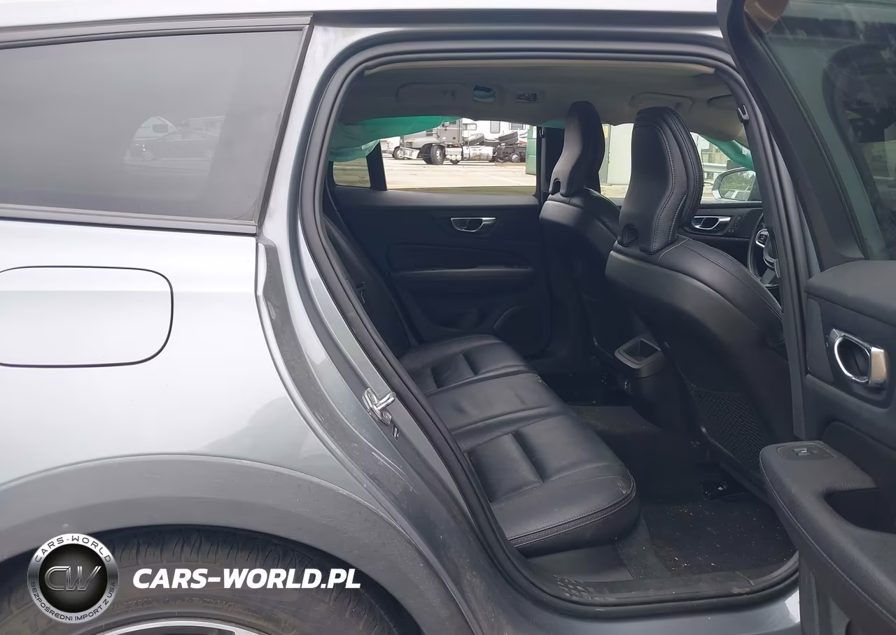 2020 Volvo V60 Cross Country T5 VIN:YV4102WK1L1036980 - 8