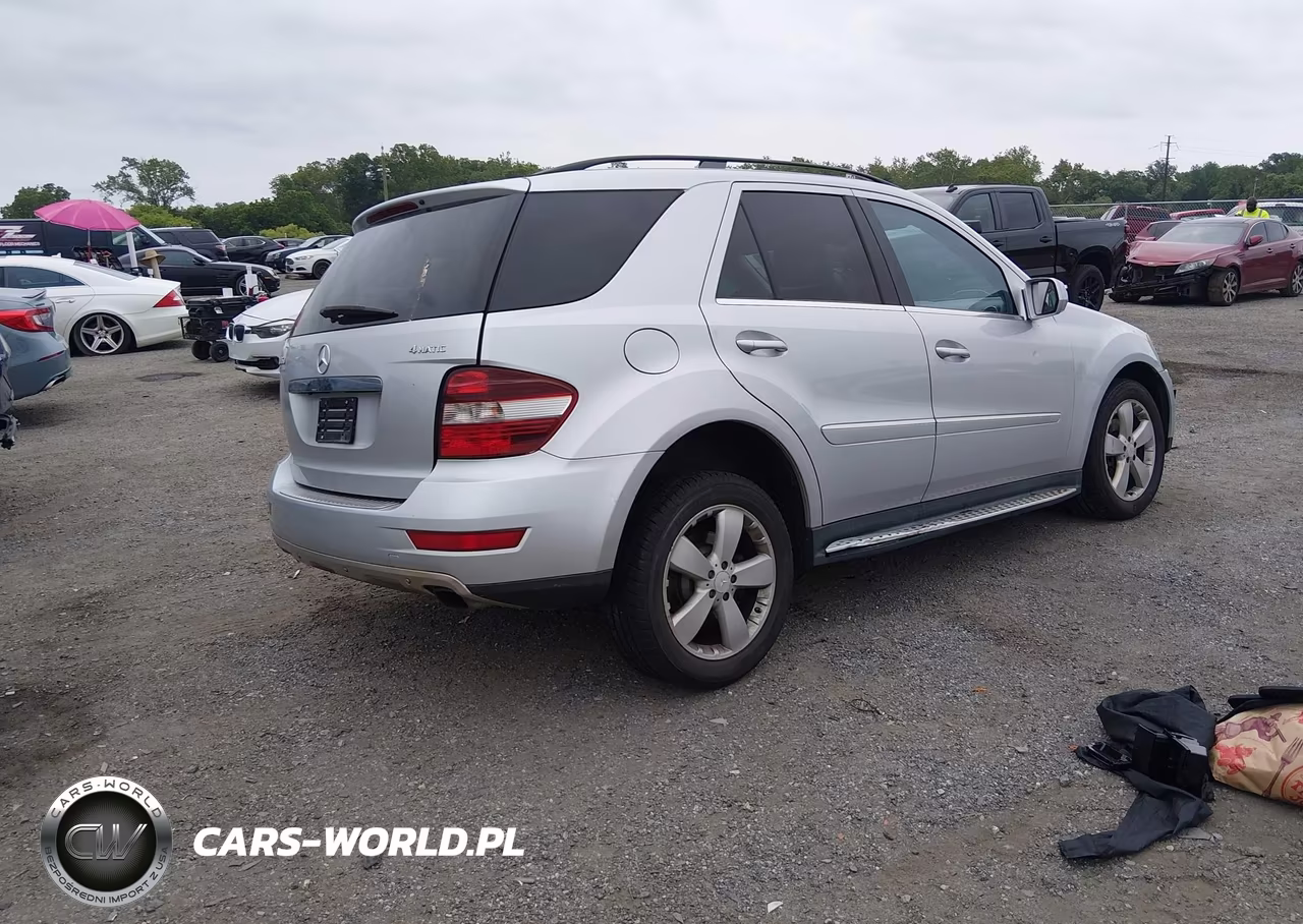 2010 Mercedes-Benz Ml 350 4Matic VIN:4JGBB8GB0AA562853 - 4