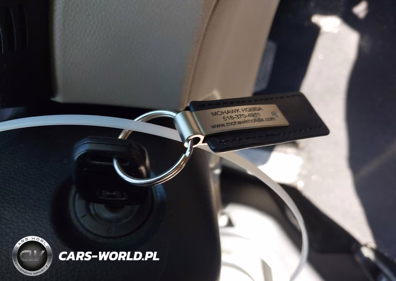 2017 Honda Accord Lx VIN:1HGCR2F39HA221541 - 11