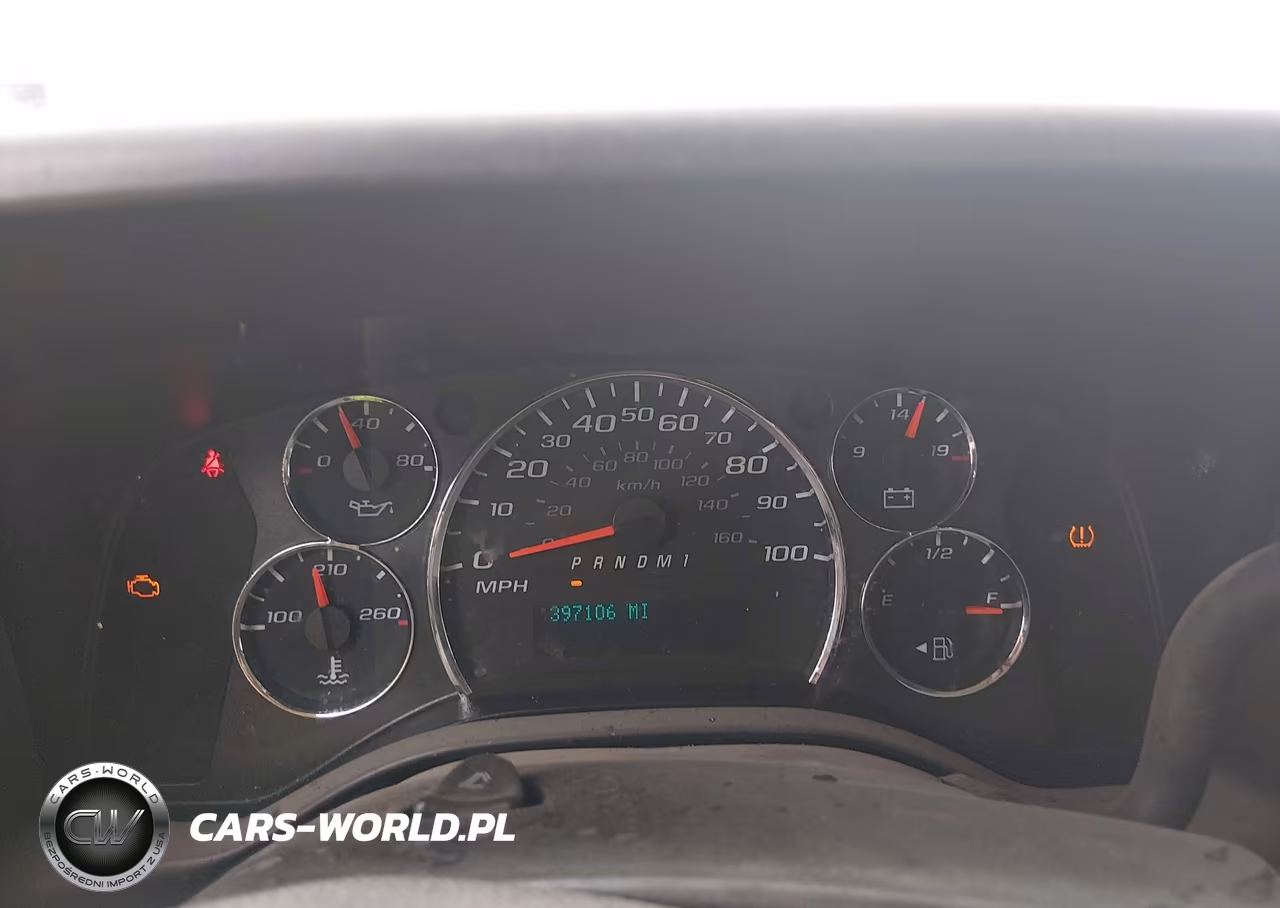 2018 Chevrolet Express 2500 Work Van VIN:1GCWGAFG4J1316402 - 7