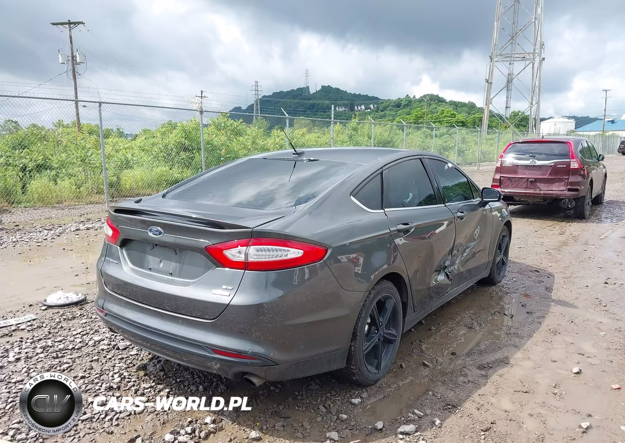 2016 Ford Fusion Se VIN:3FA6P0HD7GR256262 - 4