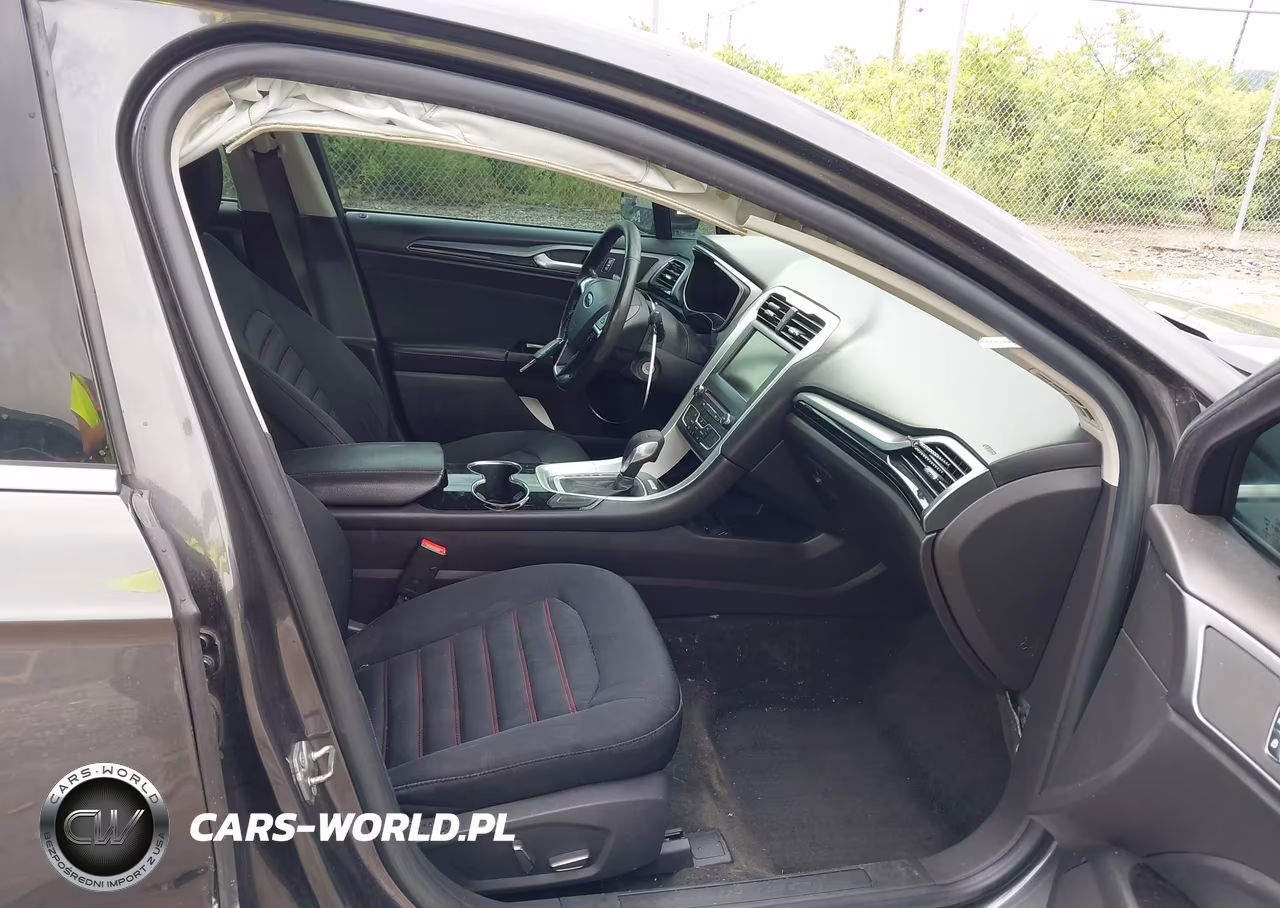 2016 Ford Fusion Se VIN:3FA6P0HD7GR256262 - 5