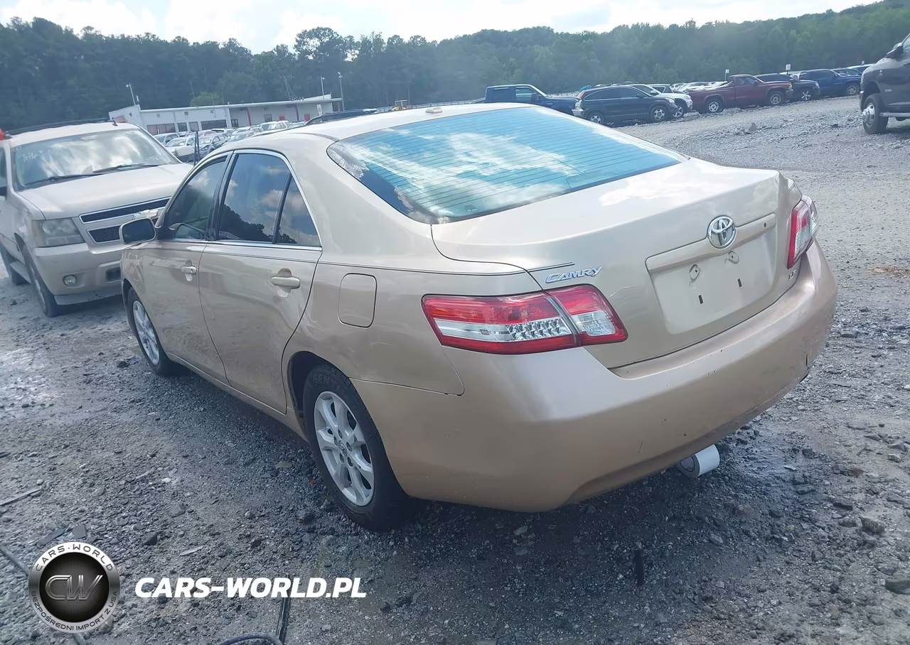 2011 Toyota Camry Le VIN:4T1BF3EK6BU131427 - 3