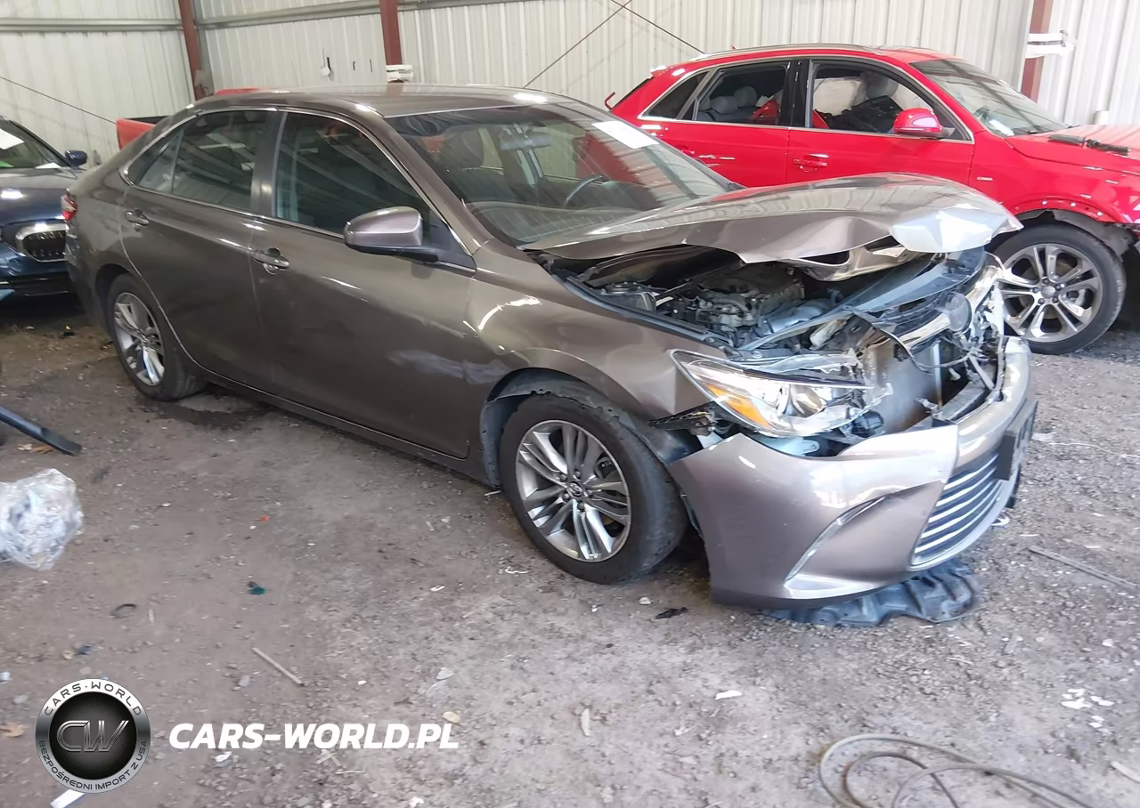 2016 Toyota Camry Se – zdjęcie 1 z 16