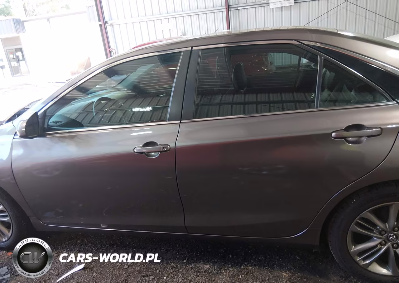 2016 Toyota Camry Se VIN:4T1BF1FK5GU246210 - 14