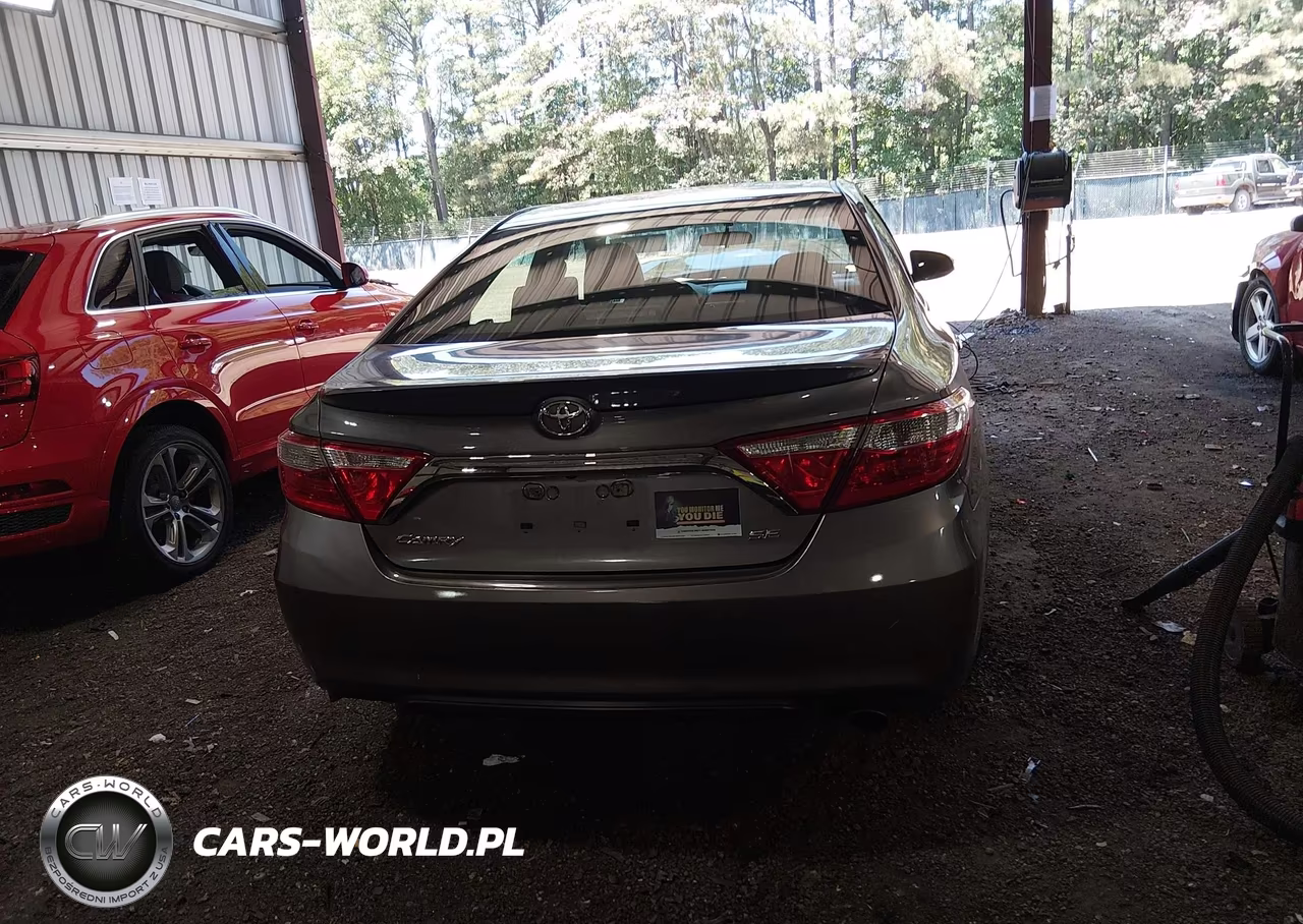 2016 Toyota Camry Se VIN:4T1BF1FK5GU246210 - 16