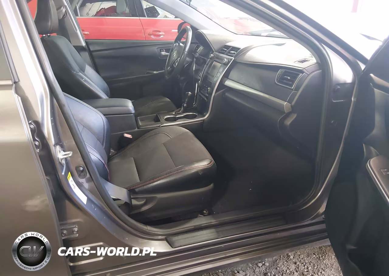 2016 Toyota Camry Se VIN:4T1BF1FK5GU246210 - 5