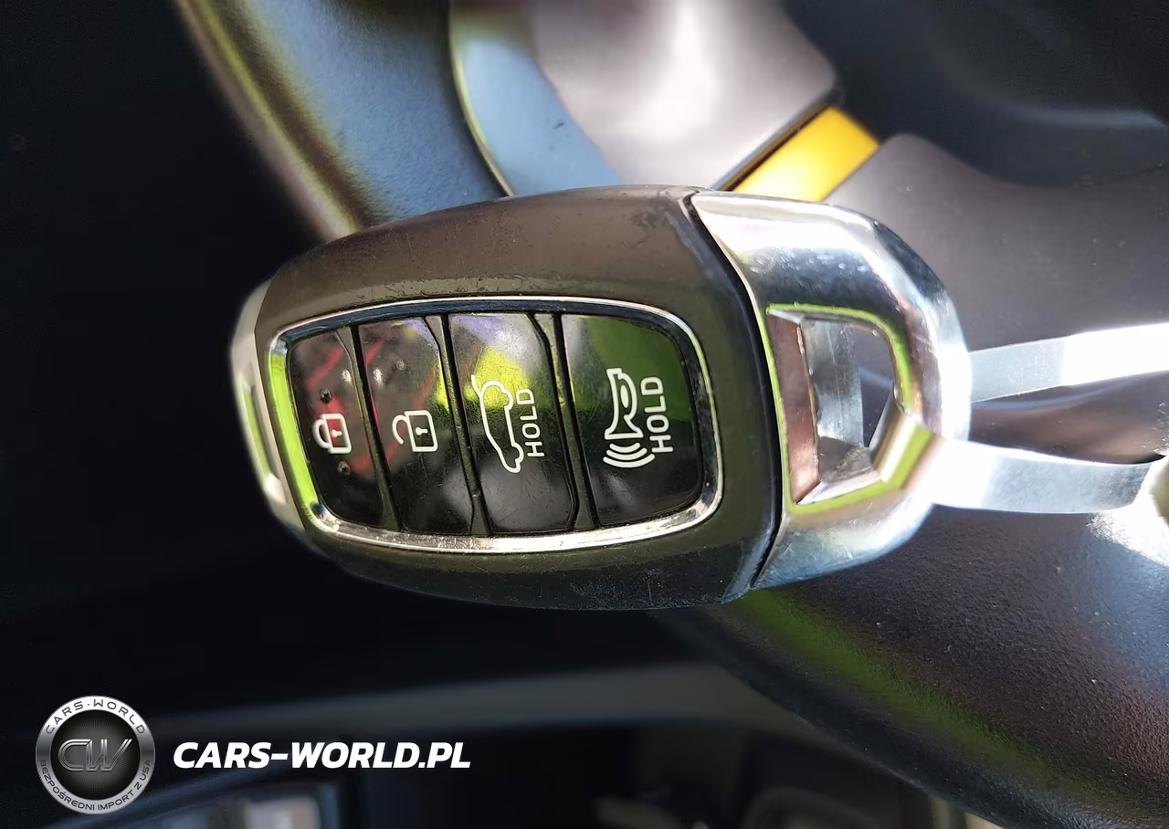 2020 Hyundai Veloster Turbo R-Spec VIN:KMHTH6AB3LU023760 - 11