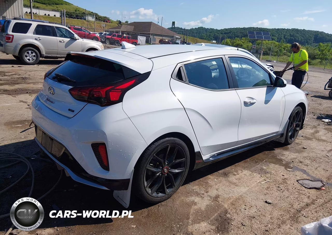 2020 Hyundai Veloster Turbo R-Spec VIN:KMHTH6AB3LU023760 - 4