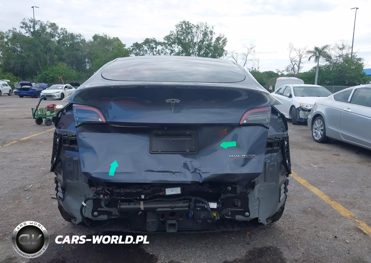 2023 Tesla Model Y Performance Dual Motor All-Wheel Drive VIN:7SAYGDEF4PF861702 - 14